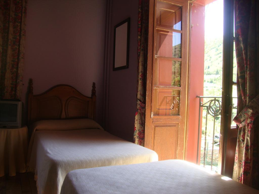 Hotel Rural Genestoso Zimmer foto